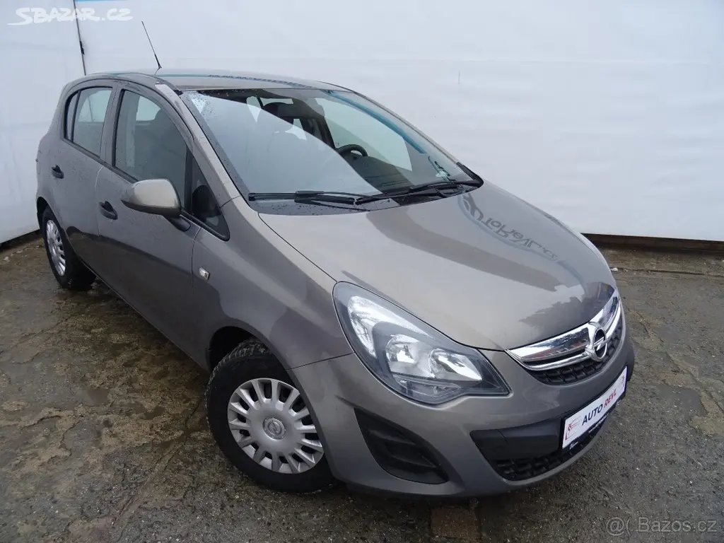 Opel Corsa 1.2i,63kW,1majČR,39tkm,S.kn,klima